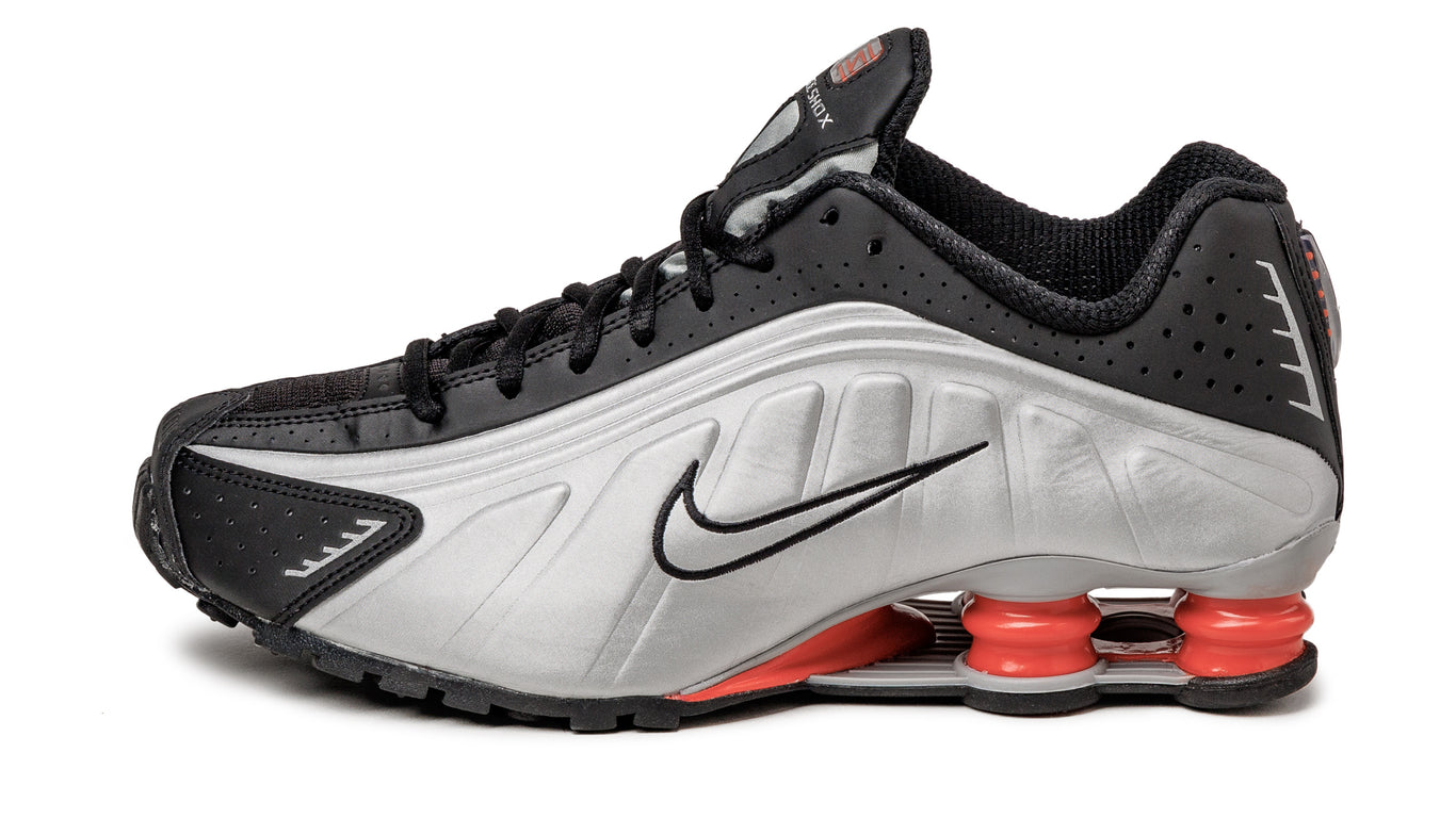 Nike Shox R4 Sneaker » Buy online now! - Main Image