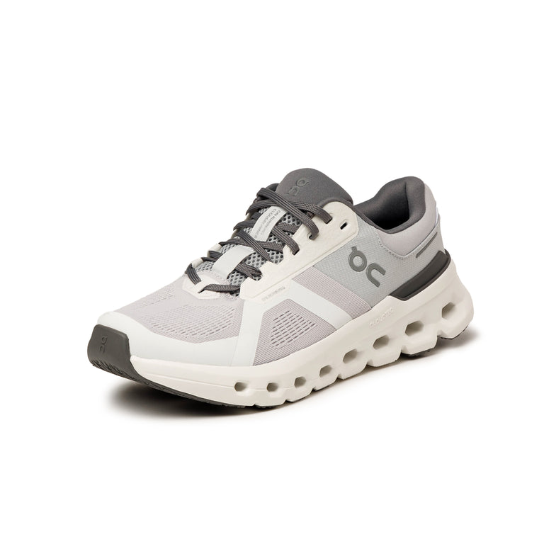 On Cloudrunner 2