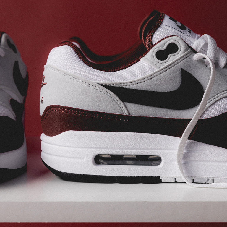Team red air max deals