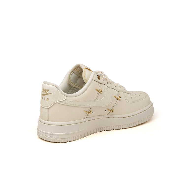 Nike Wmns Air Force 1 '07 LX