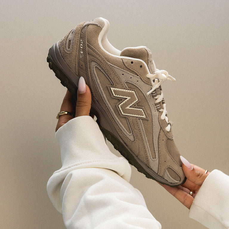 New Balance U204LV1 onfeet
