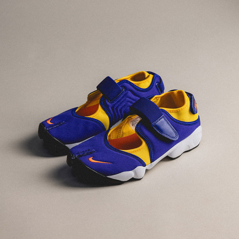 Nike Wmns Air Rift Breath onfeet
