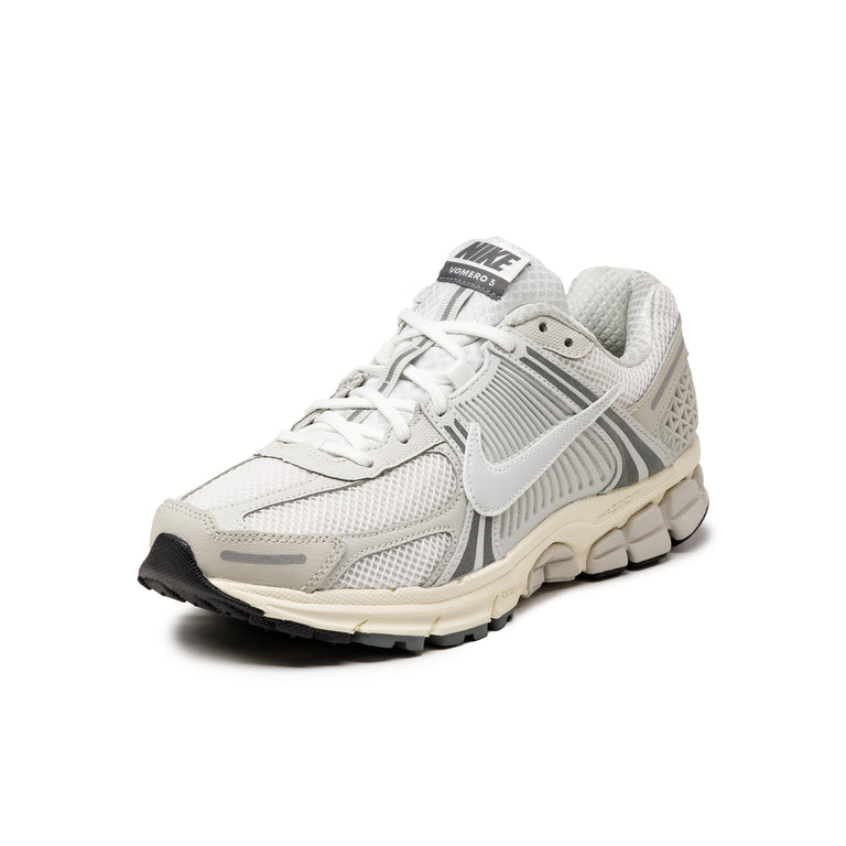 Nike Zoom Vomero 5