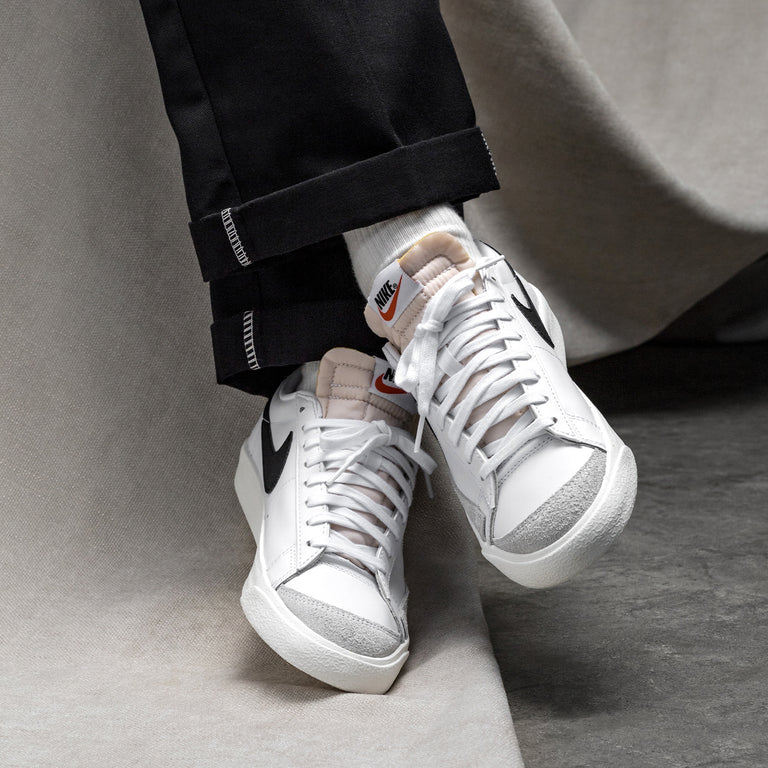 Nike Blazer Low VNTG '77 onfeet