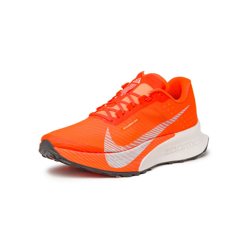 Nike ACG Ultrafly Trail - 46 / Hyper Crimson / White / Total Orange - 2