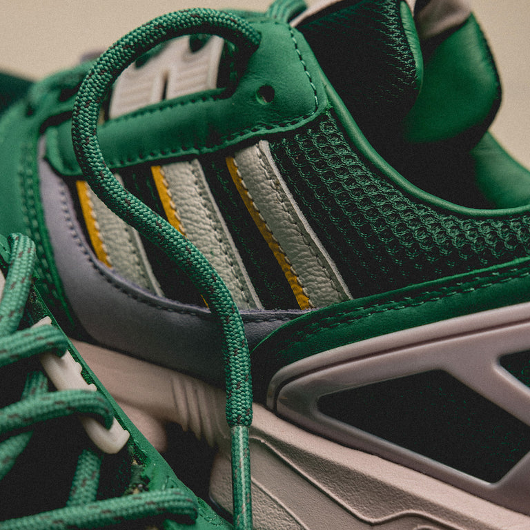 Adidas ZX 8000 W onfeet