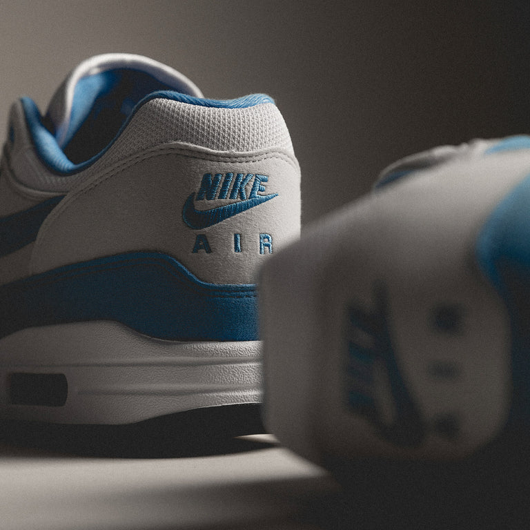 Nike Air Max 1 *University Blue* onfeet
