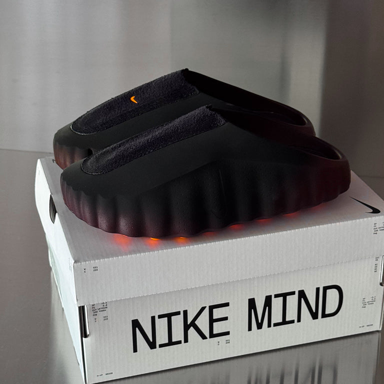 Nike Mind 001 Flyknit QS onfeet