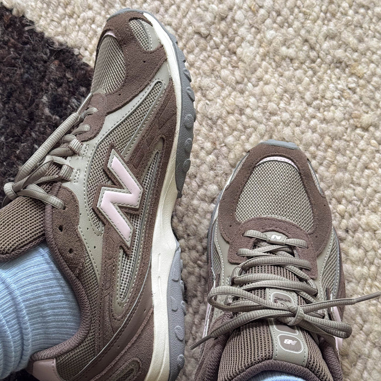 New Balance 204L onfeet