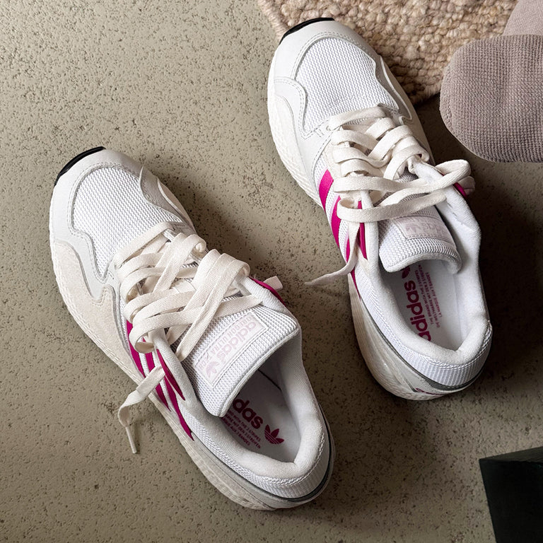 Adidas	Oregon Ultra Tech onfeet