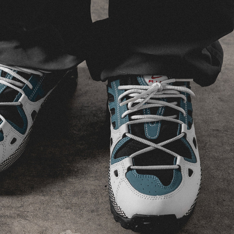 Nike ACG Air Exploraid onfeet