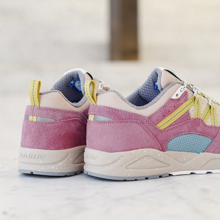 Karhu Fusion 2.0 onfeet