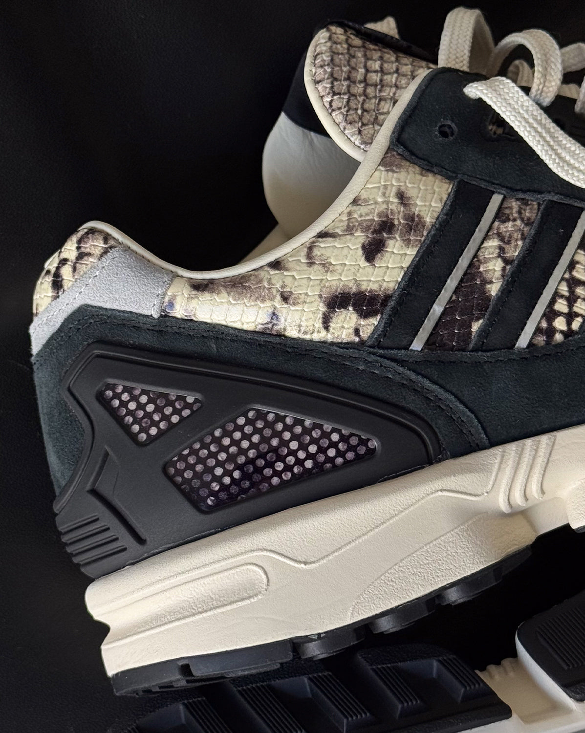 Adidas ZX 8000 *Snake* Sneaker » Buy online now!