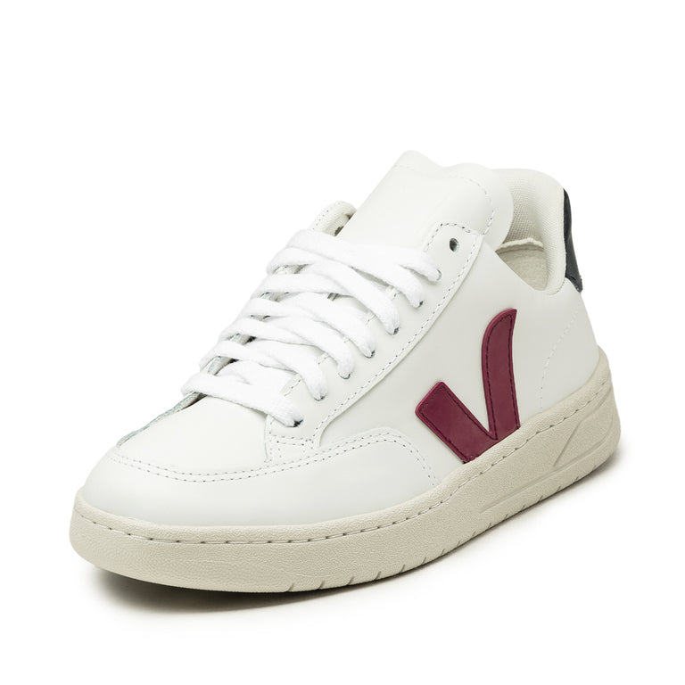 Veja V-12 Leather W
