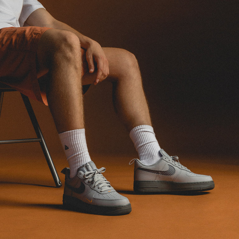 Nike air force 1 07 lv8 wolf grey/wolf grey/white online