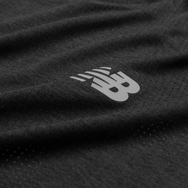 New Balance Athletics Run Long Sleeve T-Shirt