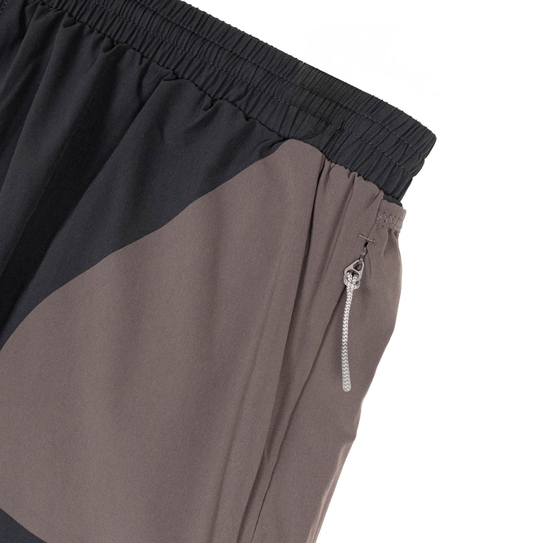 Adidas	x Hermanos Koumori Men Shorts - L / Night Grey / Charcoal - 3