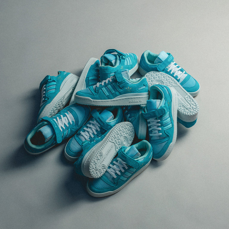 Adidas large store size shoes