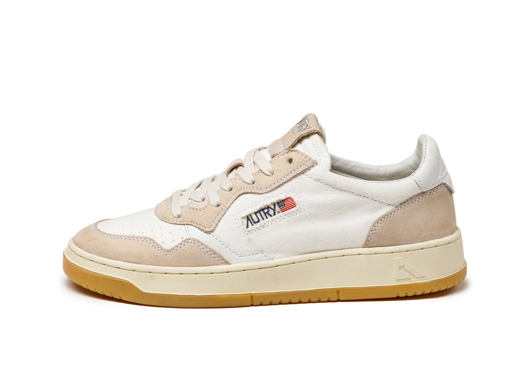 Autry Medalist W *Honey / Canvas* Sneaker » Buy online now!