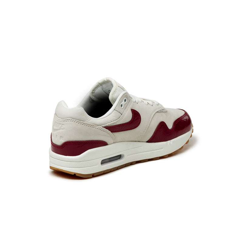 Nike air max 1 team red top