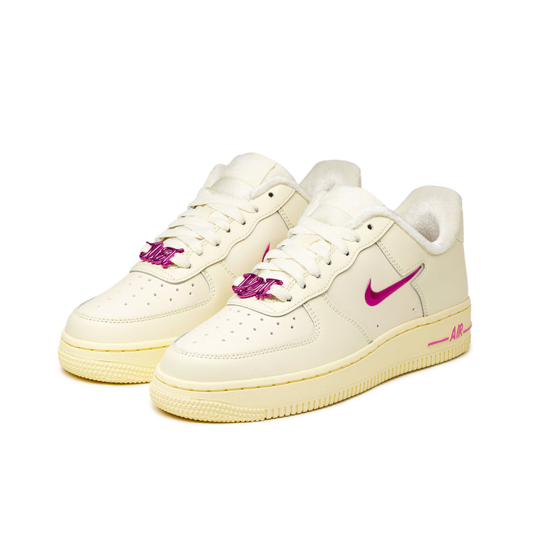 Nike Wmns Air Force 1 '07