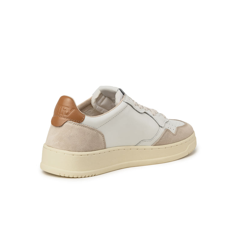Autry Medalist *Leather / Suede* - 47 / White / Brown Sugar - 3