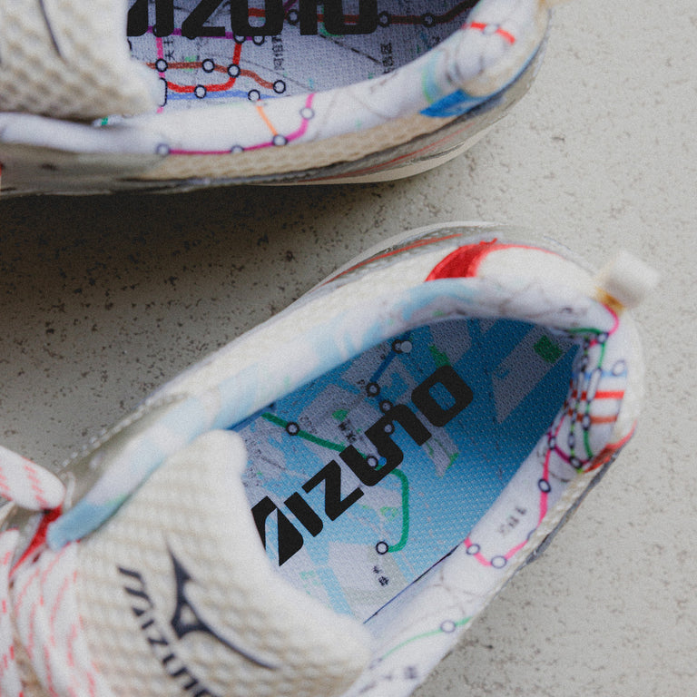 Mizuno MXR *Osaka City* onfeet