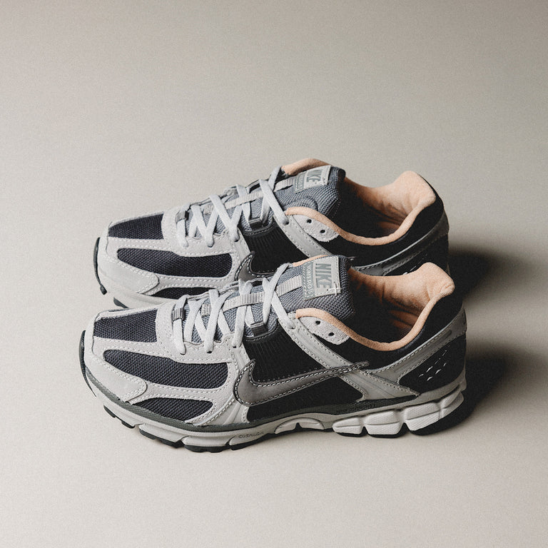 Nike Zoom Vomero 5 onfeet