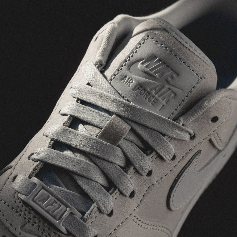 Nike Wmns Air Force 1 '07 Premium onfeet
