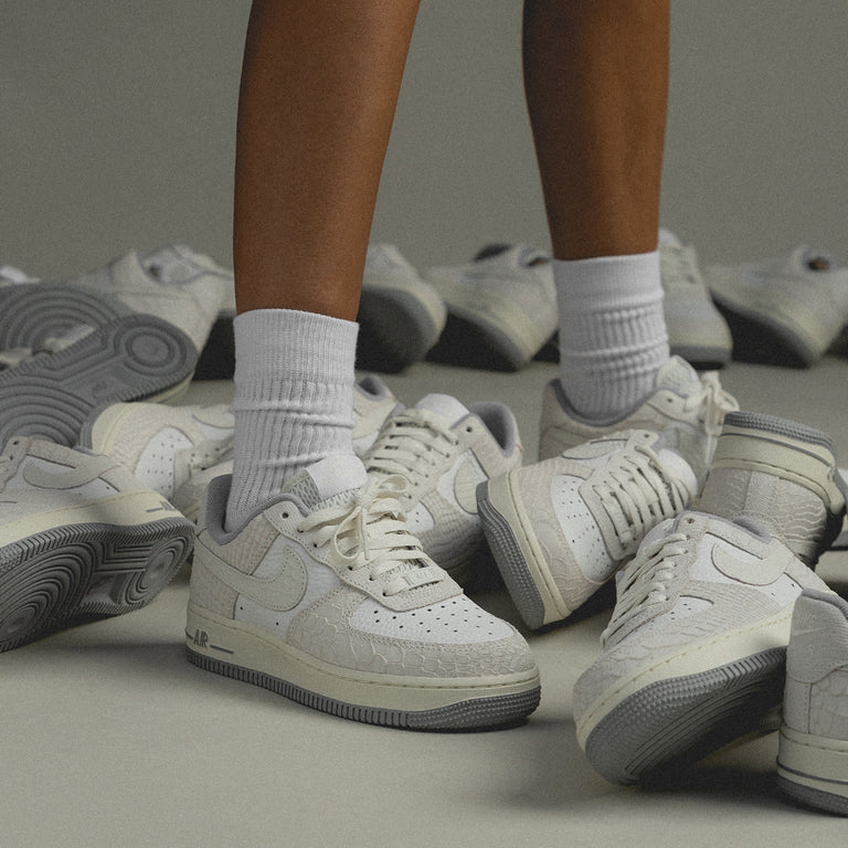 Air force 1 top 07 white sale