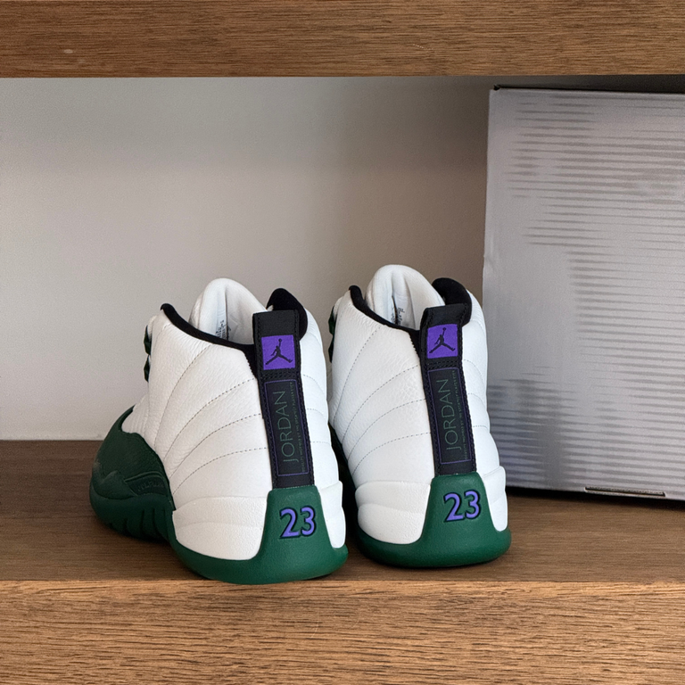Nike Air Jordan 12 Retro *Bucks* onfeet