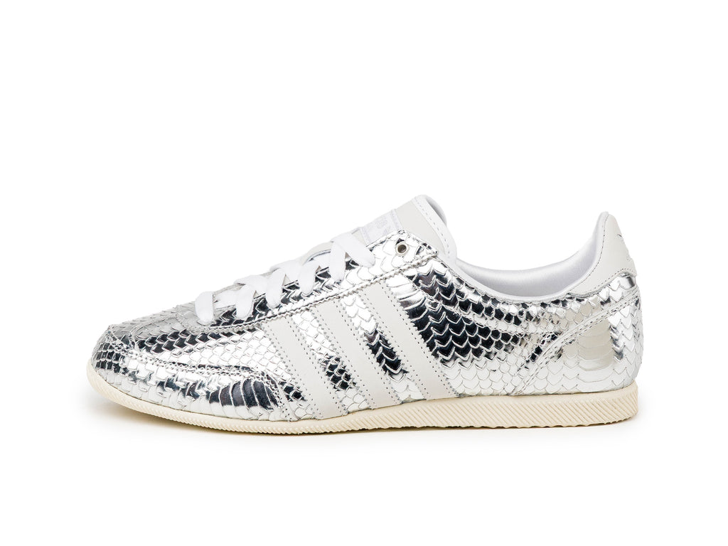 adidas gazelle silver green womens Adidas Japan W *Scale* Sneaker » Buy online now!
