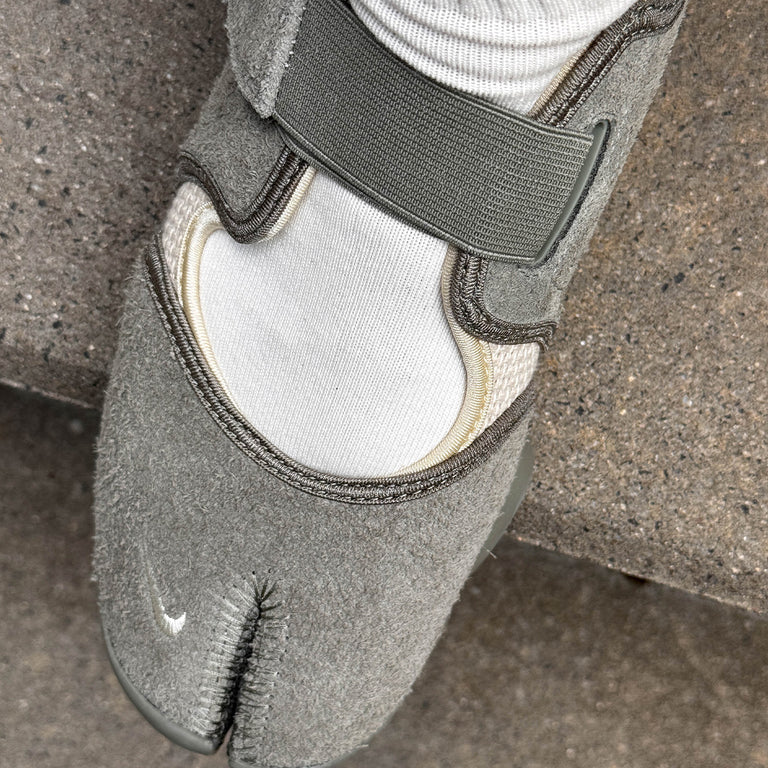Nike Wmns Air Rift onfeet