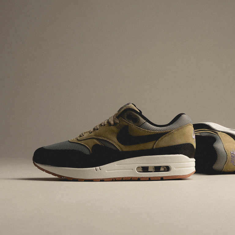 Nike Air Max 1 SC *Dark Stucco* onfeet