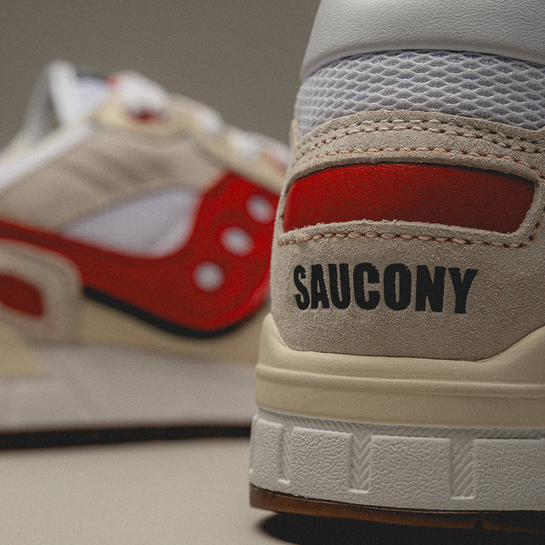Saucony Shadow 5000 onfeet