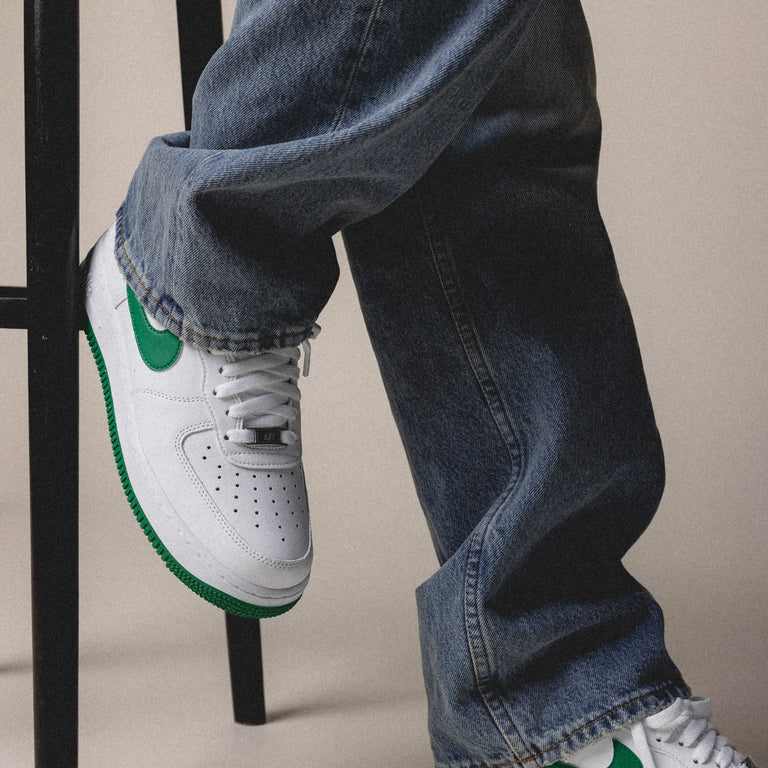 Nike Air Force 1 '07 onfeet