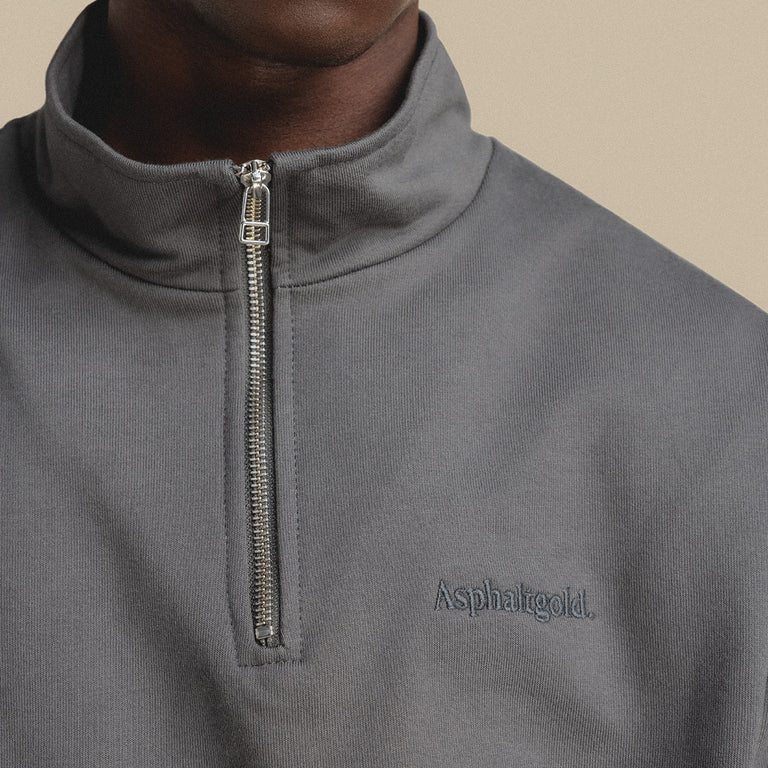 Asphaltgold Essential Half Zip Sweater onfeet