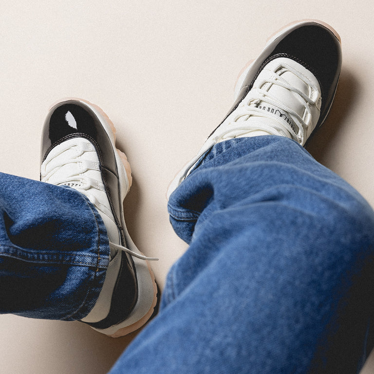 Nike Wmns Air Jordan 11 Retro onfeet