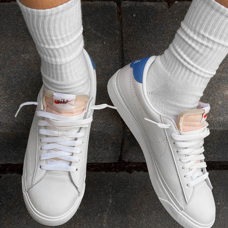 Nike Tennis Classic AC onfeet