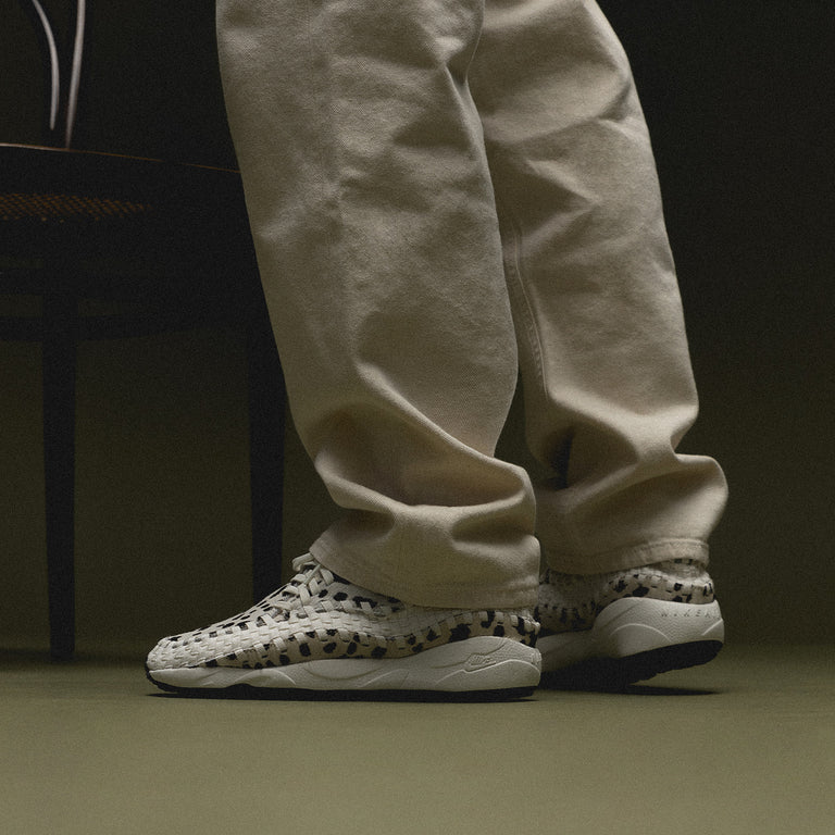 Nike Wmns Air Footscape Woven *White Cow* onfeet