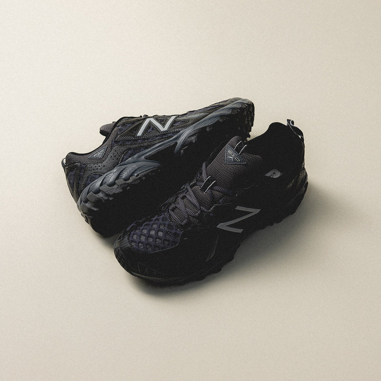 New Balance ML610TAQ onfeet