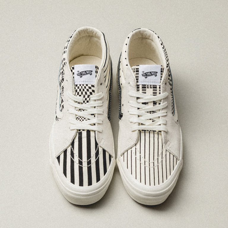 Vans Premium Sk8-Mid 83 onfeet