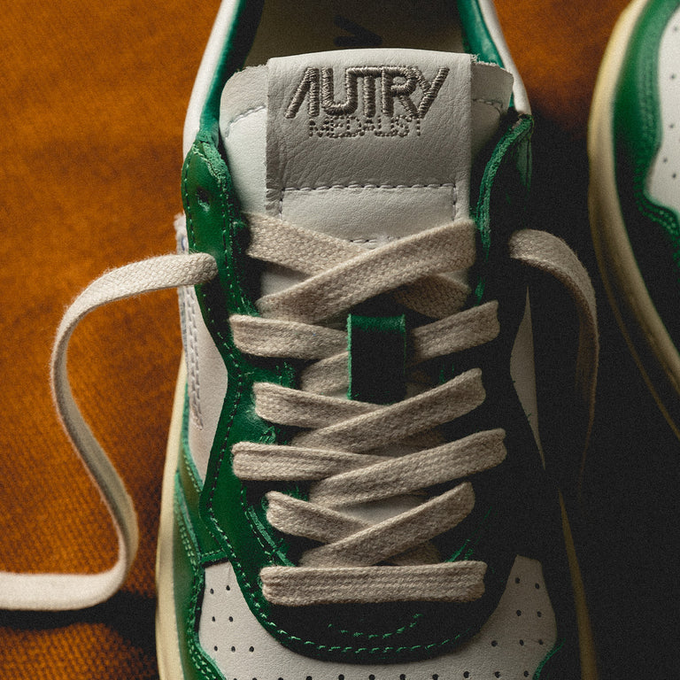 Autry Medalist W onfeet