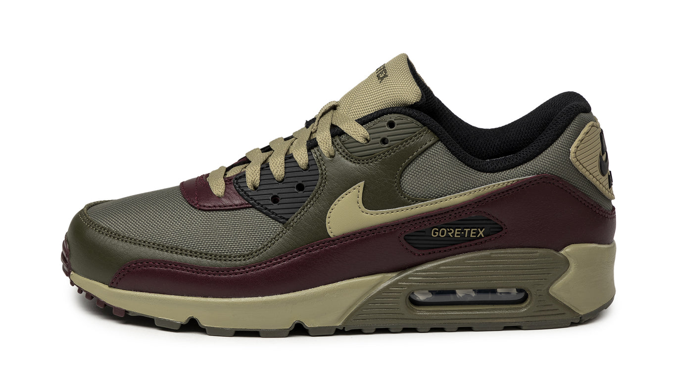 Nike Air Max 90 GTX buy now at Asphaltgold Online Store