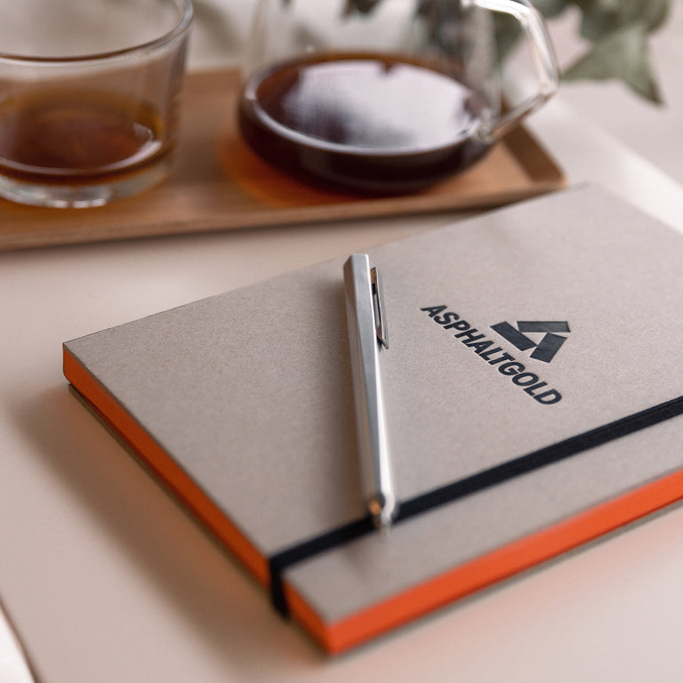 Asphaltgold Notebook