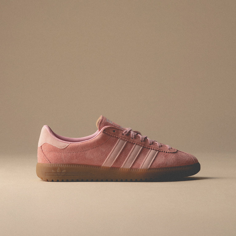 Adidas Bermuda onfeet