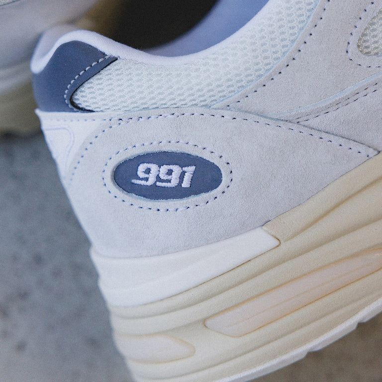 New Balance U991OW2 *Made in England* onfeet