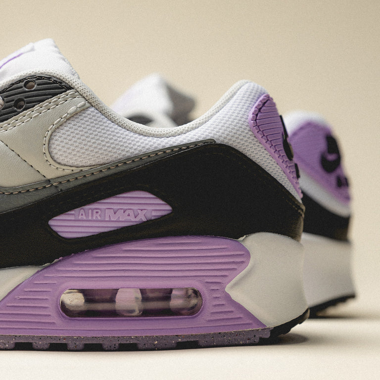 Nike Wmns Air Max 90 onfeet