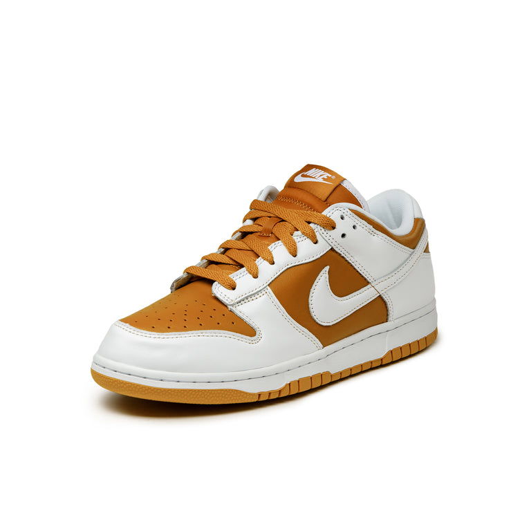 Nike Dunk Low *Reverse Curry* onfeet