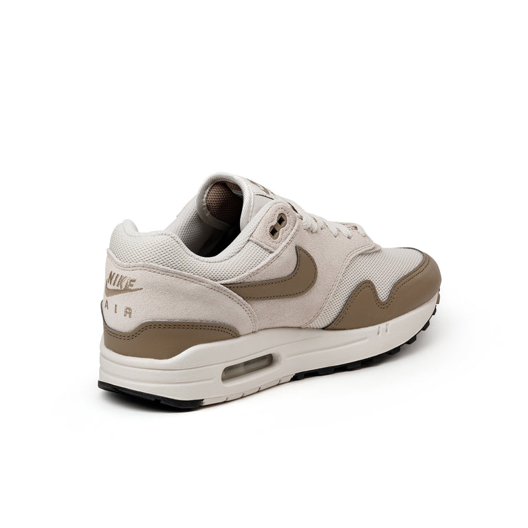 Nike air max 1 light cream hotsell